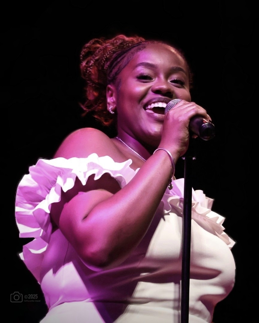 WHITNEY HOUSTON TRIBUTE at MN Music Cafe